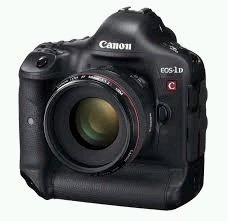 Canon EOS 1DC + 24-70mm f/2.8L